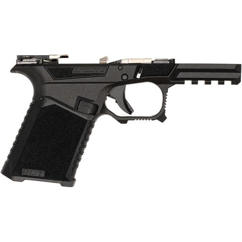 SCT 19 OVERMOLD FRAME tilbyr en ergonomisk, ikke-glidende grep, flared mag well, og er kompatibel med Glock® Gen 3 deler for optimal ytelse.