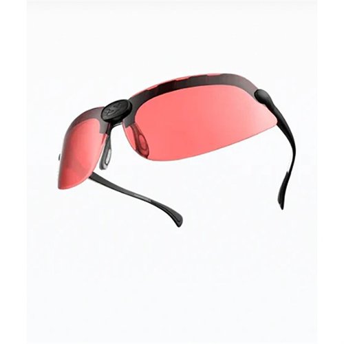 CHELAN CLAY KIT gir uovertruffen øyebeskyttelse med 3 HD linser, justerbar nesepute og vanntett hardetui, perfekt for leirdueskyting og utendørsaktiviteter.