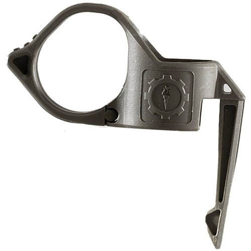 SwitchBack 2.0 gir et sikkert grep og rask tilgang til lommelykten, med en finger ring og robust lommeklips for optimal ytelse ved skyting og søk.