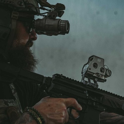 LERNA Optic Mount Kit for EOTECH® XPS gir raskere målet gjenkjenning, bedre kroppsholdning og økt situasjonsbevissthet for brukere med utstyr.