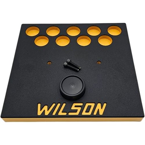 L.E. WILSONs Trimmer Platform holder for 9-case gir deg effektiv lagring, integrert tapping blokk og stabil arbeidsflate for optimal omforming av ammunisjon.