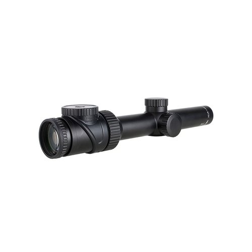 TRIJICON ACCUPOINT 1-8X24MM SFP sikte gir ekte 1x for raskt måloppnåelse og 8x for lengre avstander, med batterifri belysning for optimal synlighet i alle lysforhold.