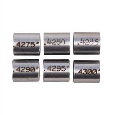 Denne hånddrevne reameren åpner cylinderhalsen til en jevn diameter for bedre presisjon med bly- og jakkerte kuler, og inkluderer justerbare piloter for optimal tilpasning.