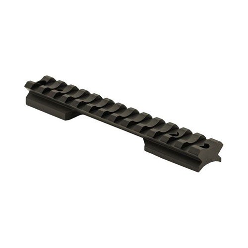 Nightforce STANDARD DUTY SCOPE BASES gir en solid og rimelig løsning for å feste kikkertsiktet ditt på Tikka T3/T3X, laget i aluminium og hardanodisert.