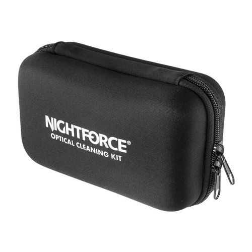 Nightforce Optics Professional Optic Cleaning Kit gir deg alt du trenger for å holde din høy-kvalitets optikk ren og i fokus, inkludert spray, kluter og børster.