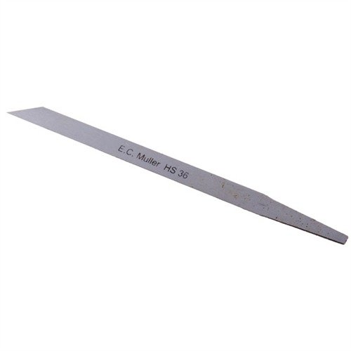 Presisjonsbearbeidet og ferdig, klar for sluttbehandling og sliping til nøyaktig form. H.S. stål, 4½" til 5-5/16" lengde, 1½" tapered shank.