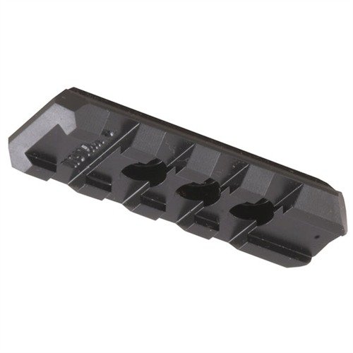 Lavprofil tilbehørsmontasje for sikker festing av taktiske lys og lasere, nær boreaksen for nøyaktig sikting, passer til MIL-STD 1913 Picatinny rail.