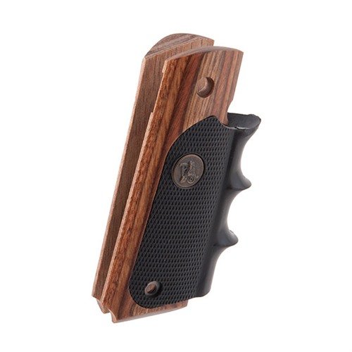 Rugged grips med ekte treutseende og gummihåndtering, perfekt for 1911 pistoler med optimal kontroll, komfort og enkel installasjon uten modifikasjoner.