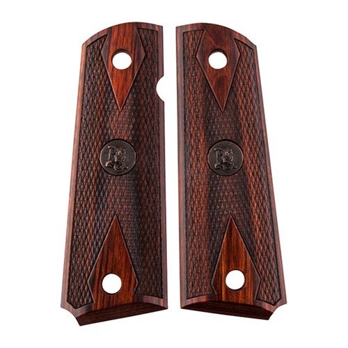 Pachmayr 1911 American Legend Grips i rosewood gir et unikt utseende med ren sjakkering og passer både Government og Commander 1911s, inkludert ambidextrous safeties.