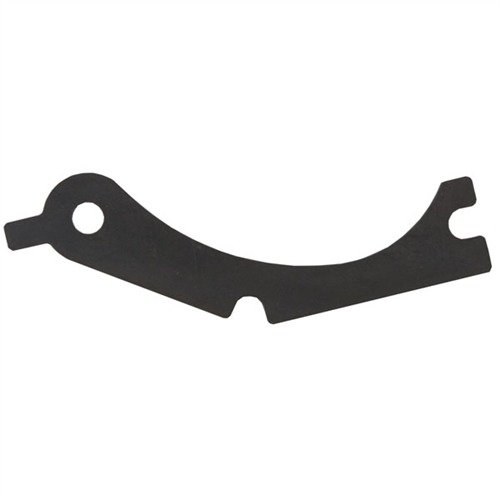 TRIGGER PIN RETAINER PLATE fra POWER CUSTOM gir en ren utløser som forbedrer ytelsen, og sparer deg for frustrasjon med fabrikkfjær i AK-47 og SAR-3.