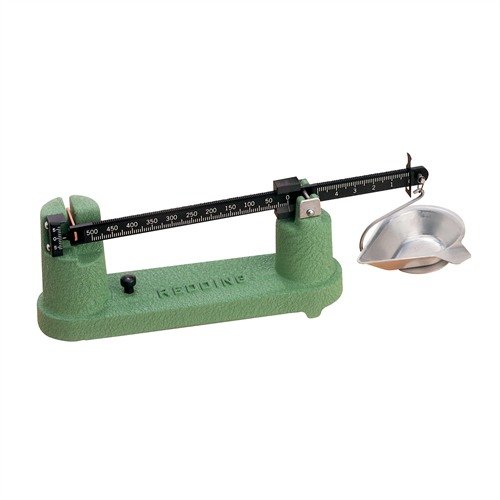 Redding No. 2 Master Scale har en kapasitet på 505 grain, presisjonsbearbeidede knivkanter og magnetisk dempet arm for raske og nøyaktige målinger.