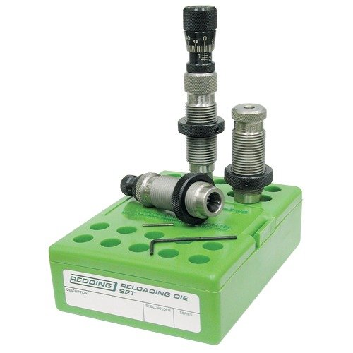 Redding National Match Die Set for 308 Win gir seriøse skyttere alt de trenger: Full Length Sizing Die, Taper Crimp Die og Competition Bullet Seater i ett sett.