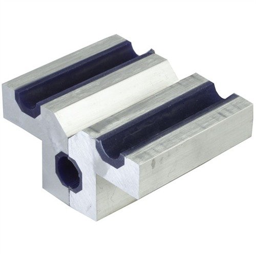 SCG AR-15/M16 ACCU-GRIP BARREL VISE JAWS har massive aluminiumskjeer med polyuretanforing som gir et sikkert grep uten å skade løpet.