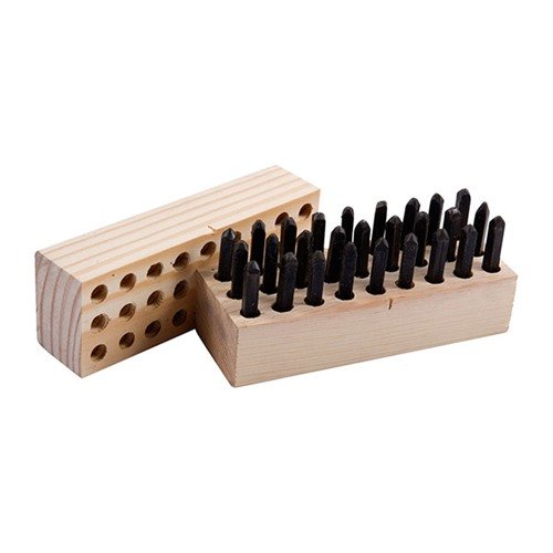 Stempler i høy kvalitet for presise og klare inntrykk på metall, perfekt for tilpasning av våpen og andre metallobjekter. Leveres i solid treboks.