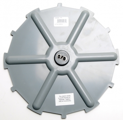 Dillon RL550/XL650/Super 1050 Casefeed Plate Rifle gir effektiv mating av små riflepatroner, noe som øker hastigheten og presisjonen i omstillingen av ammunition.