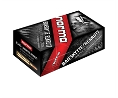 Norma Rekrutt patroner 6,5 100gr gir presise skudd og pålitelig ytelse, perfekt for både nybegynnere og erfarne skyttere i konkurranser.